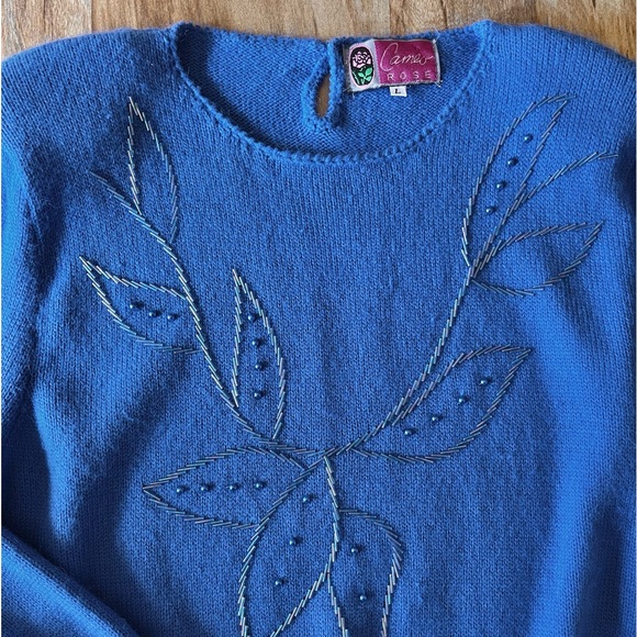 Vintage Sweater - Picture 3 of 8